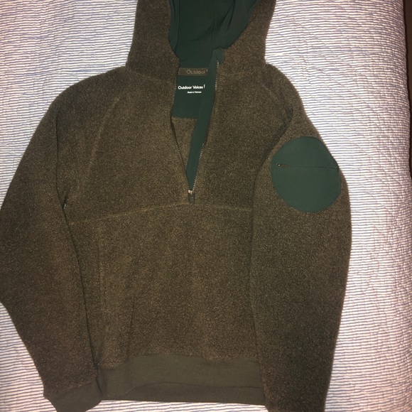 Outdoor Voices Mega fleece!! - Picture 3 of 4